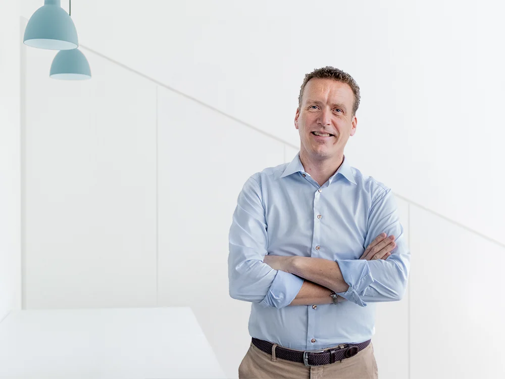 Renato_Gubser_mesakumo_web